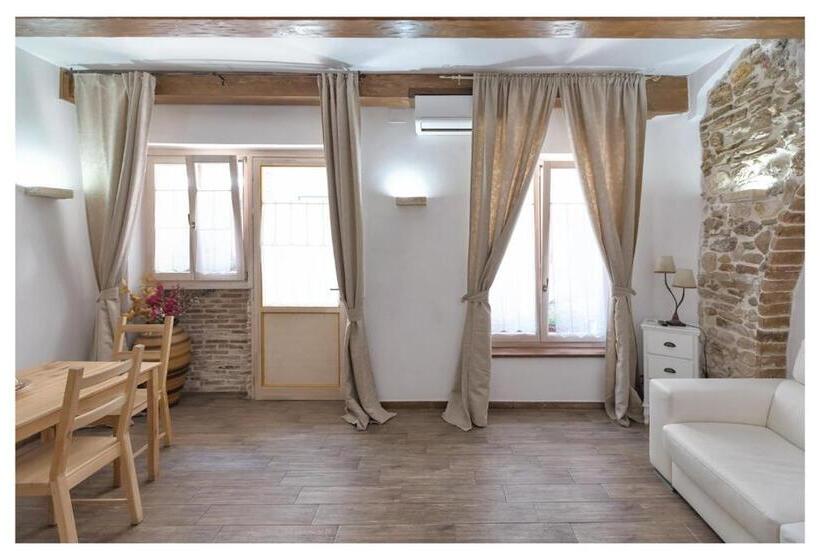 四人标准间, Dependance Ludovica