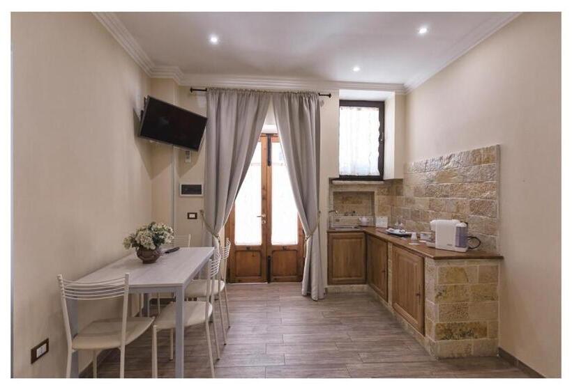 四人标准间, Dependance Ludovica