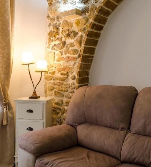 四人标准间, Dependance Ludovica