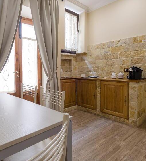 四人标准间, Dependance Ludovica