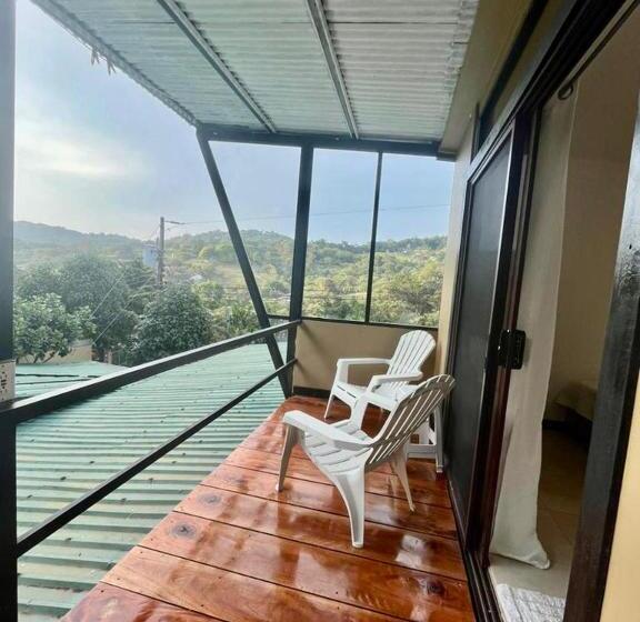 Номер Стандарт, Freddy`s Place B&b