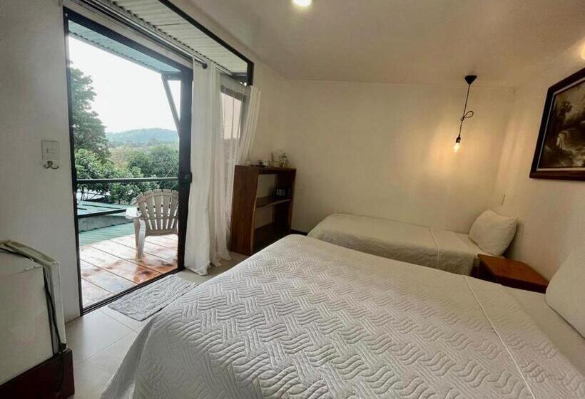 Номер Стандарт, Freddy`s Place B&b