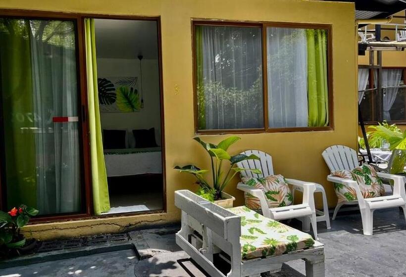 Номер Стандарт Трехместный, Freddy`s Place B&b