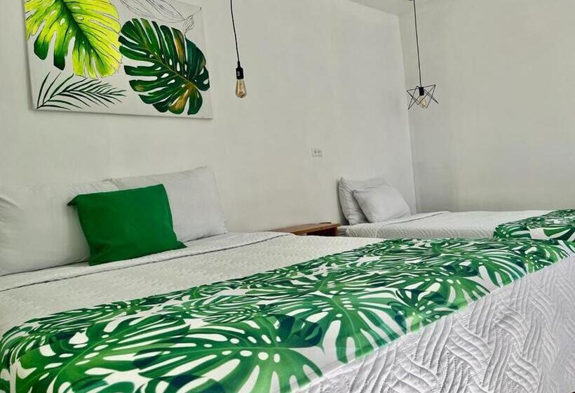 Номер Стандарт Трехместный, Freddy`s Place B&b