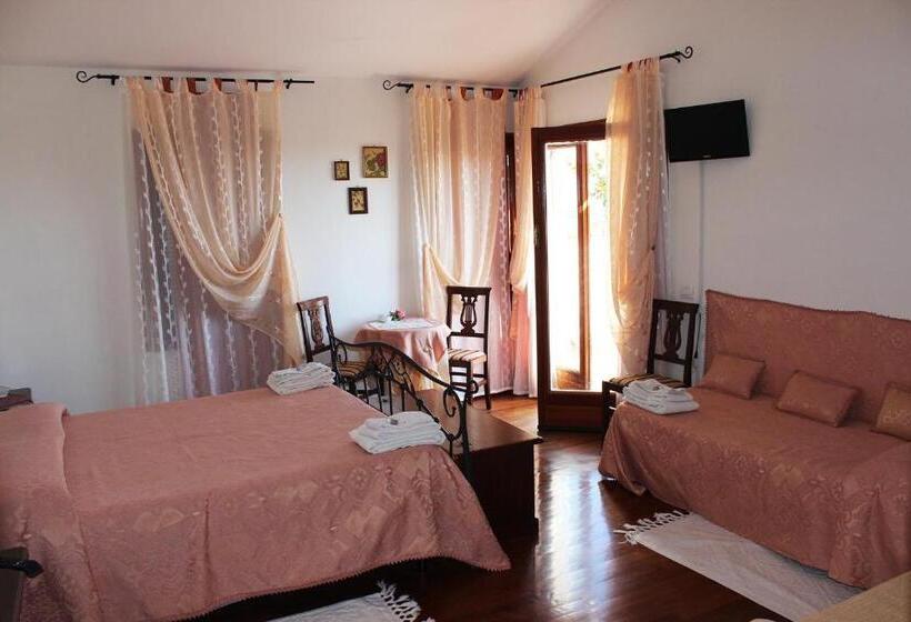 Номер Стандарт с Террасой, Guest House Villa Di Judighes