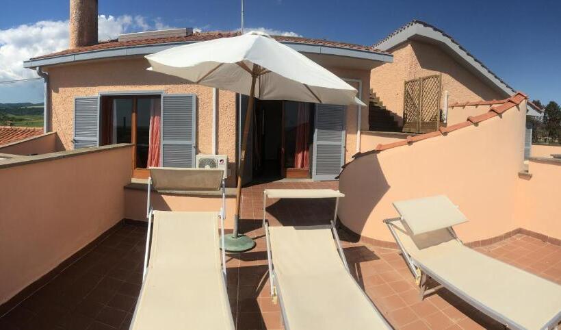 Семейный Номер, Guest House Villa Di Judighes