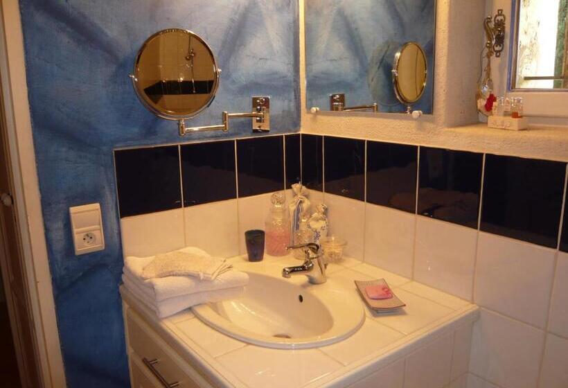 חדר סטנדרט עם טרסה, Le Mas Saint Jacques