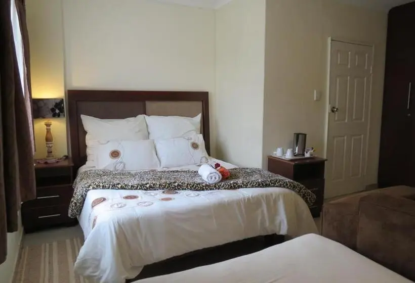 Deluxe Suite King Bed, Bed And Breakfast Newlife Bnb