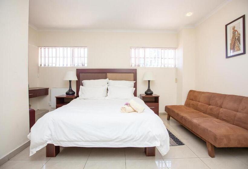 Люкс Deluxe Кровать Кинг, Bed And Breakfast Newlife Bnb