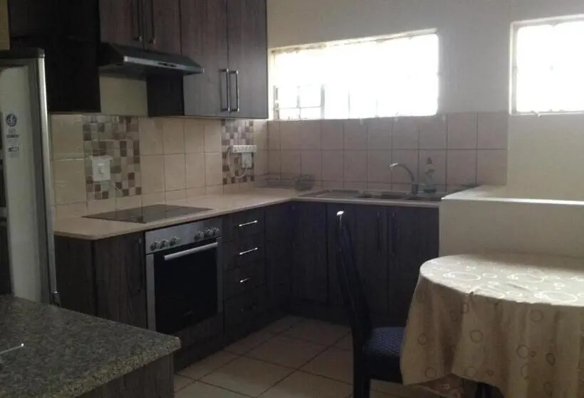 Perhejuniorsviitti, Bed And Breakfast Newlife Bnb