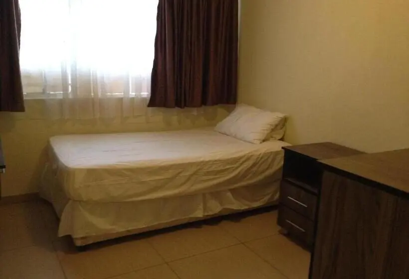 Perhejuniorsviitti, Bed And Breakfast Newlife Bnb