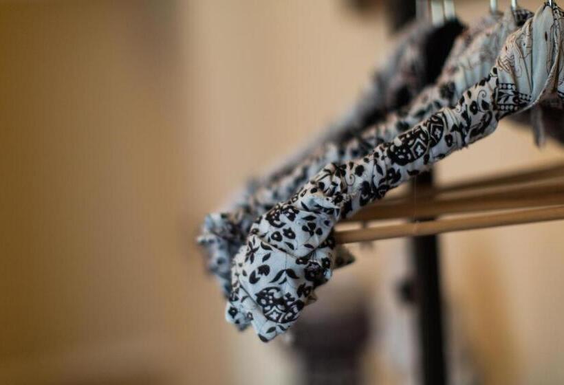 חדר סטנדרט, 1920 Maison Et Musique