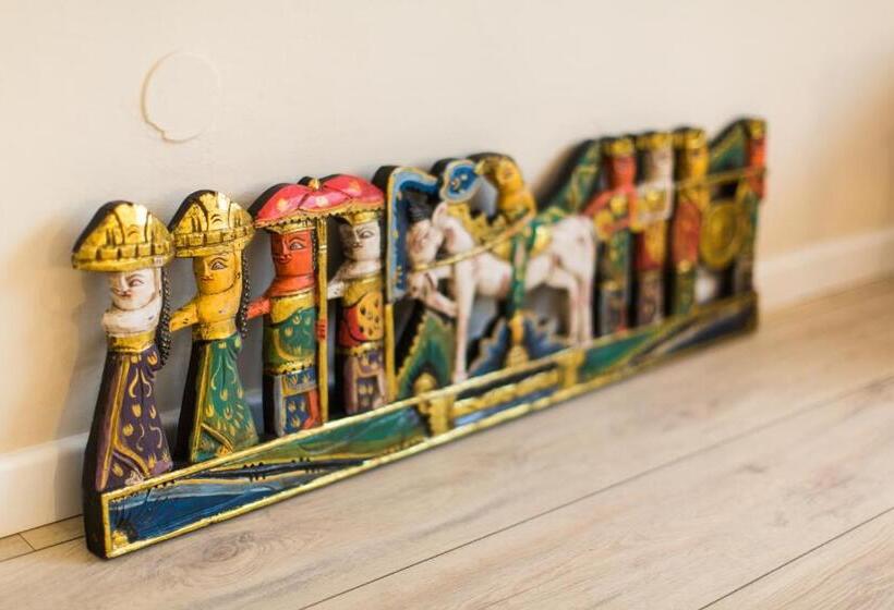 חדר סטנדרט, 1920 Maison Et Musique