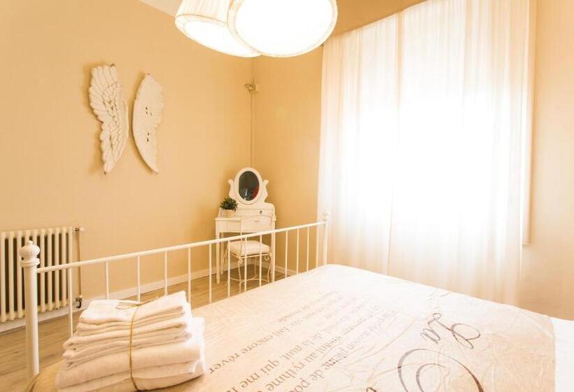 חדר סטנדרט, 1920 Maison Et Musique