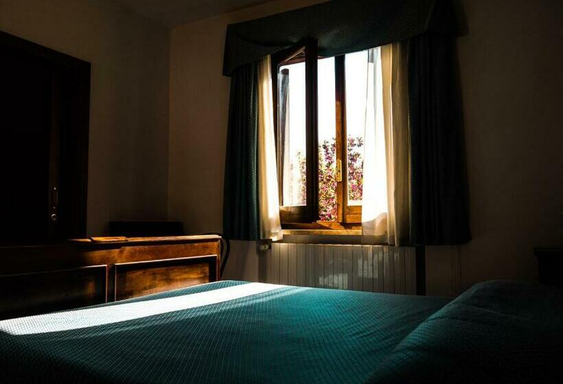 스탠다드 싱글 룸, Albergo Ristorante Il Ciclope