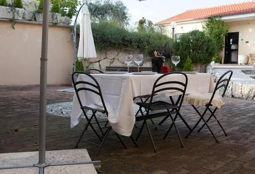 スタンダードルーム, Albergo Ristorante Il Ciclope