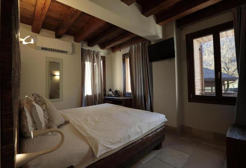 غرفة قياسية, Antica Abbazia