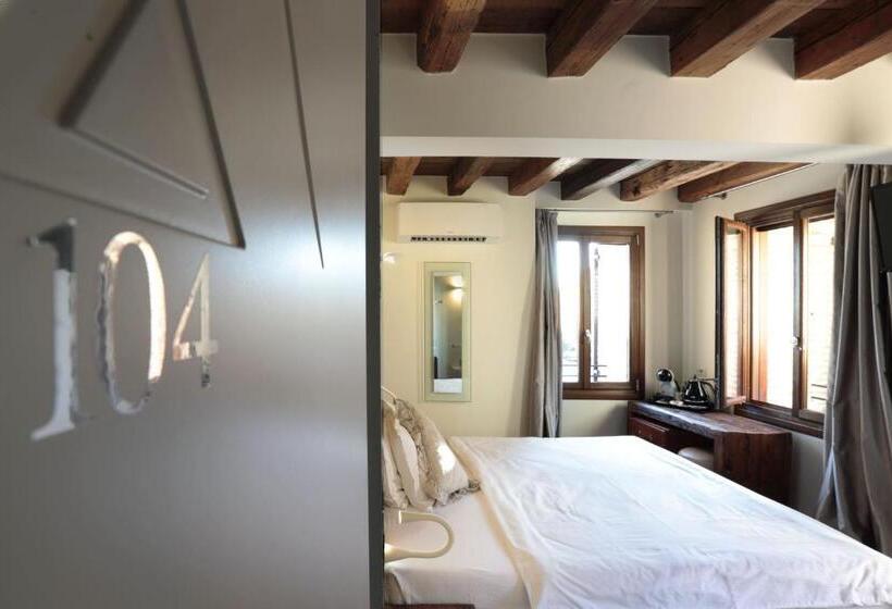 غرفة قياسية, Antica Abbazia