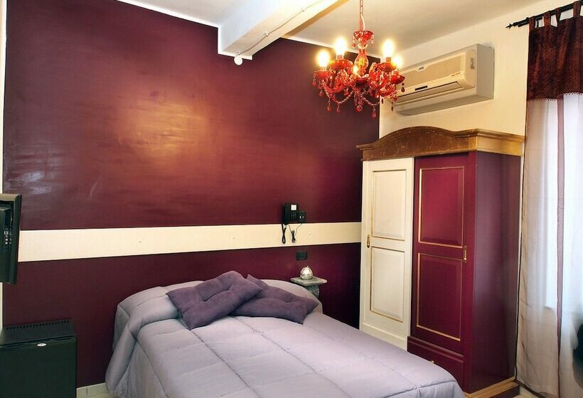 חדר סטנדרט יחיד, Due Spade