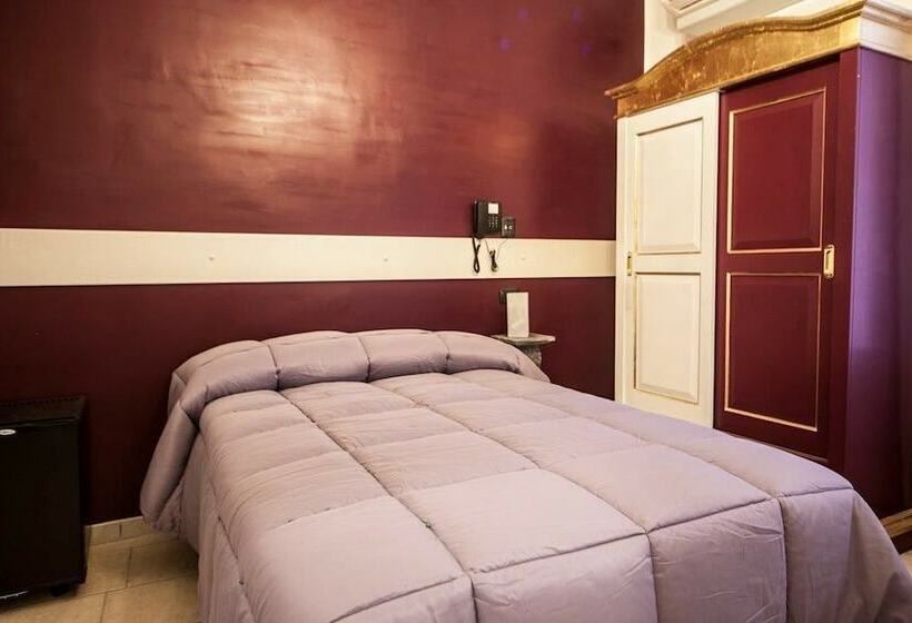 חדר סטנדרט יחיד, Due Spade