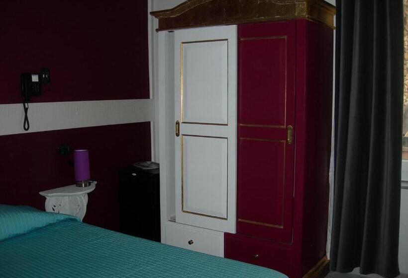 חדר סטנדרט יחיד, Due Spade