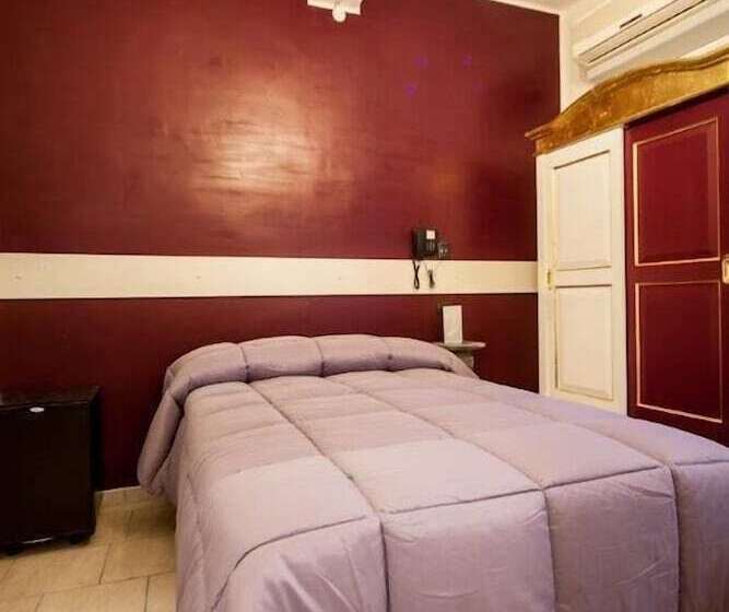 חדר סטנדרט יחיד, Due Spade