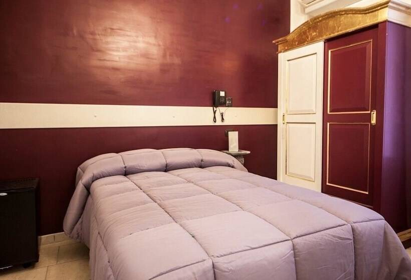 חדר סטנדרט יחיד, Due Spade