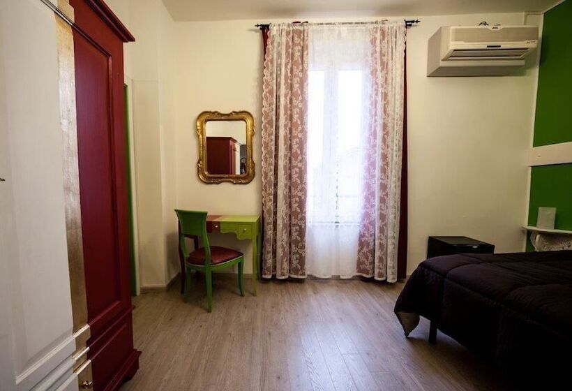 חדר סטנדרט, Due Spade