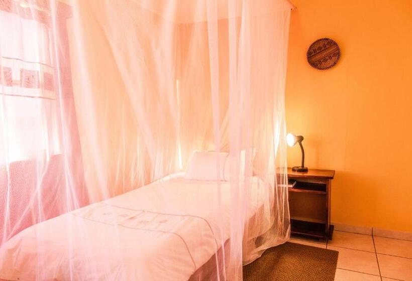 غرفة قياسية فردية, Maltahöhe