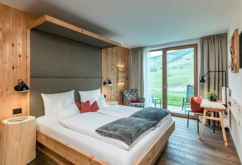 חדר סטנדרט עם טרסה, Miraval Natur