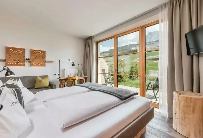 Standard-huone Terassi, Miraval Natur