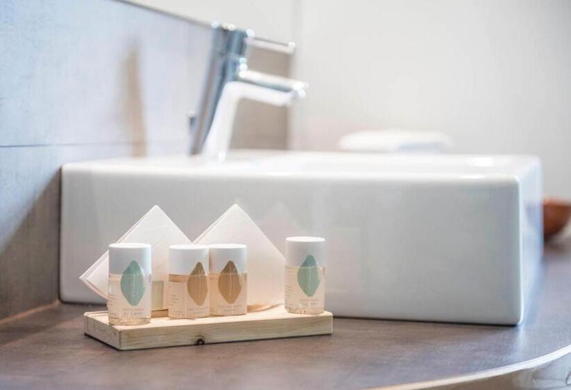 חדר סטנדרט עם טרסה, Miraval Natur