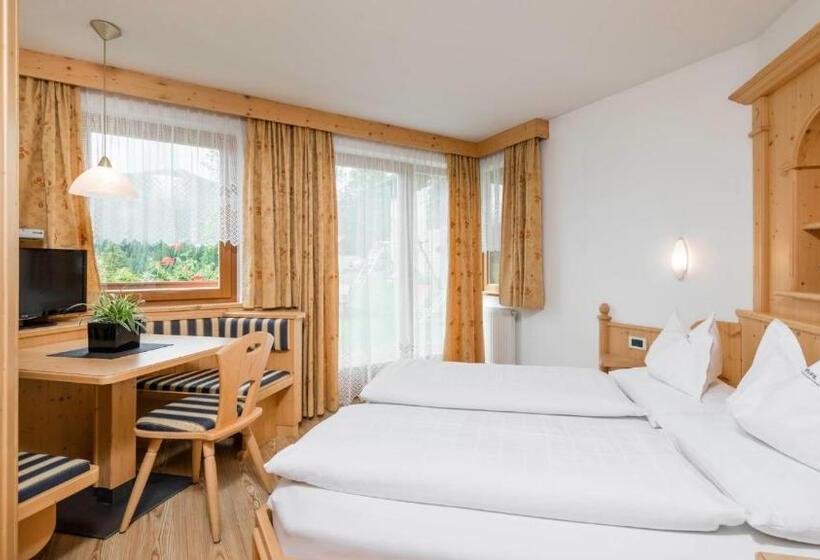 דירת חדר עם טרסה, Miraval Natur