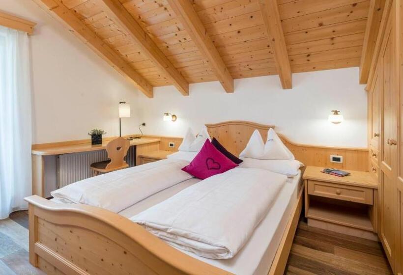 דירת חדר, Miraval Natur