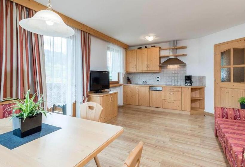 דירה בת חדר שינה 1 עם מרפסת, Miraval Natur