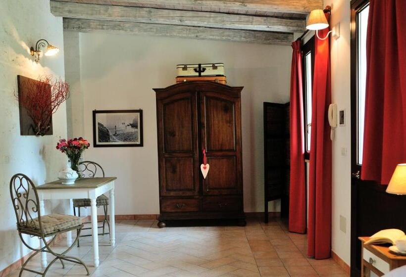 اتاق استاندارد, Alba Bed & Breakfast