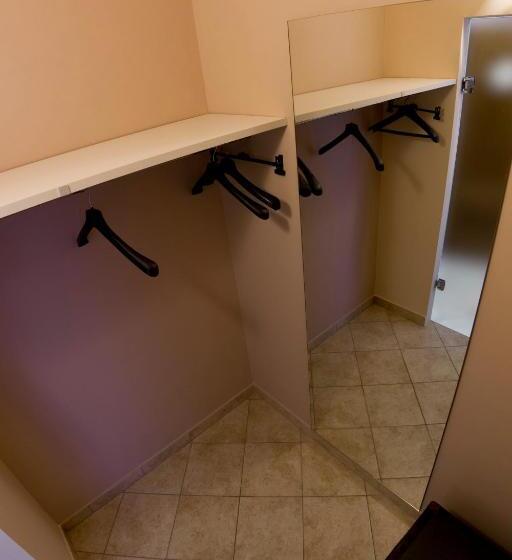 غرفة قياسية, B&b Aquisgrana