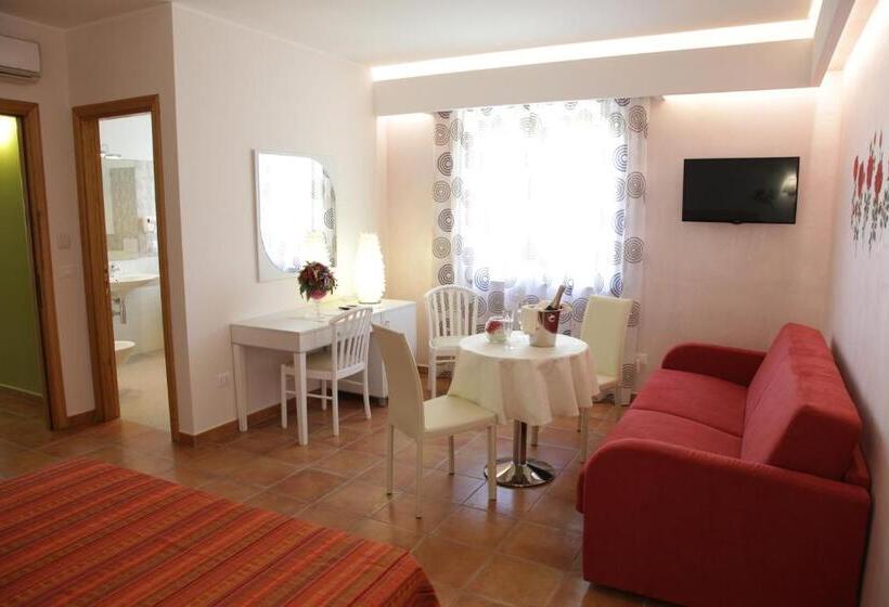 Четырехместный Номер Стандарт Вид на Сад, B&b Il Quadrifoglio Tropea