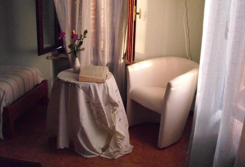 חדר סטנדרט, B&b Laura