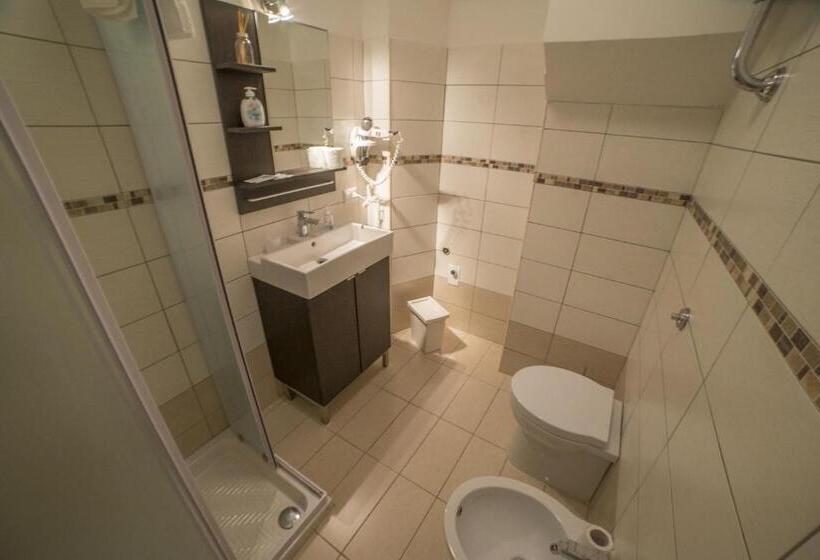 اتاق استاندارد چهار تخته, B&b Porta Livorno