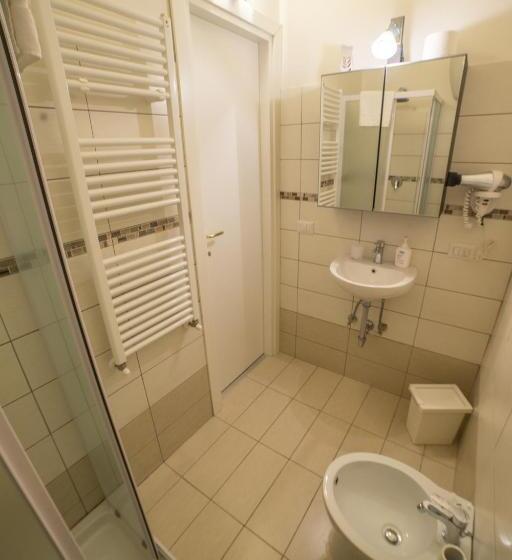 Номер Стандарт, B&b Porta Livorno