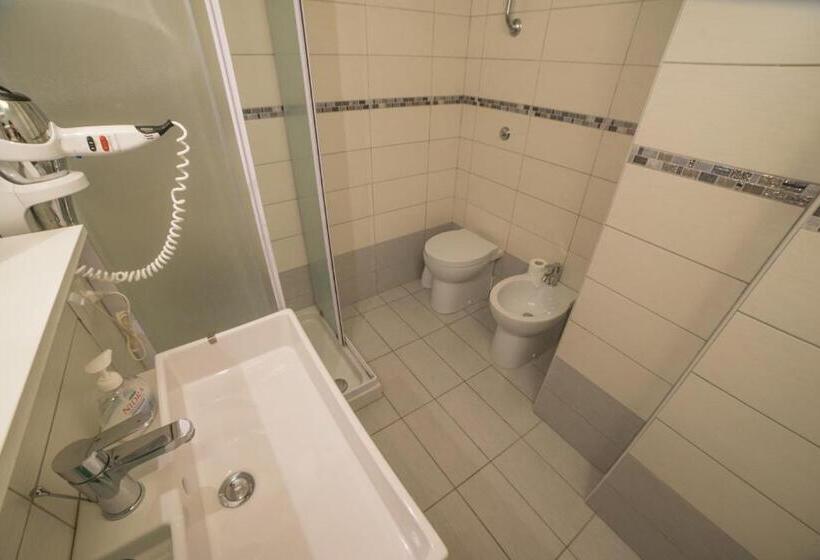 اتاق استاندارد یک نفره, B&b Porta Livorno