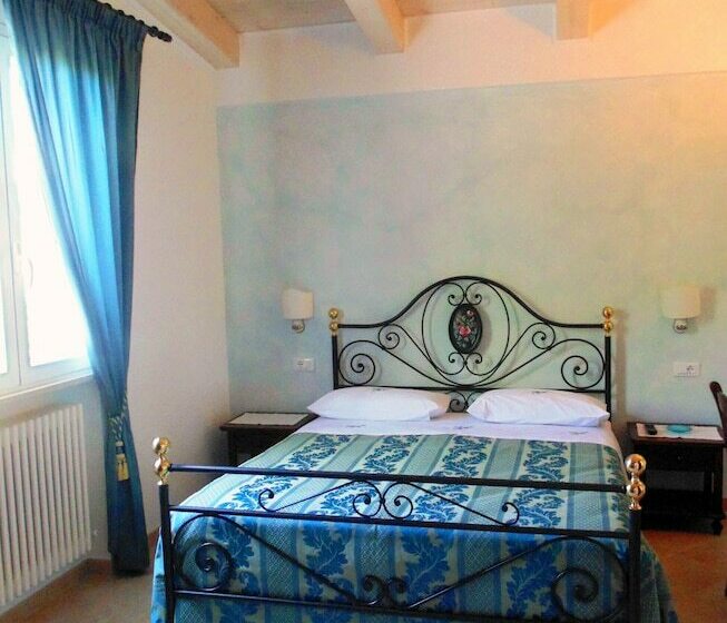 غرفة قياسية, Bigotti