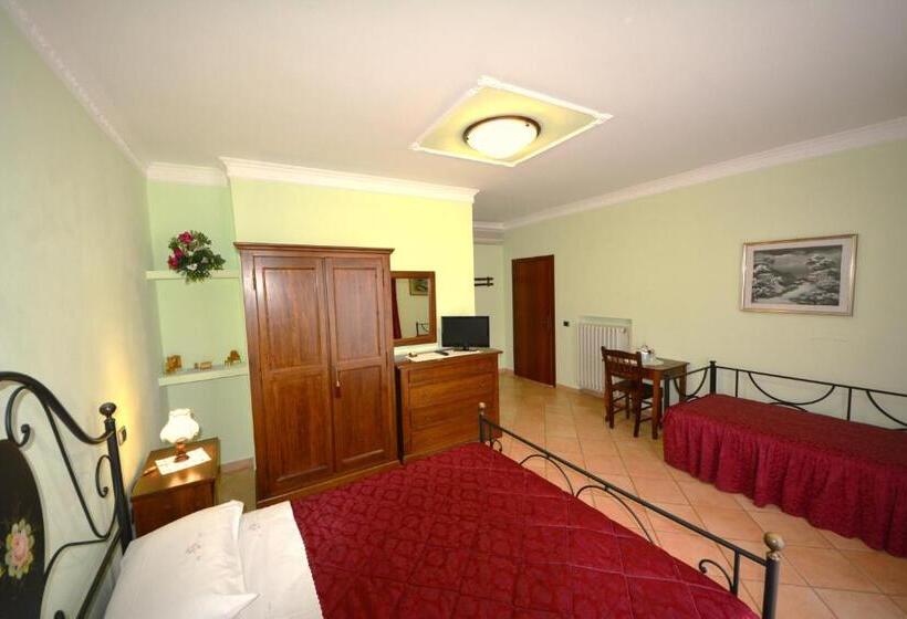 غرفة قياسية ثلاثية, Bigotti