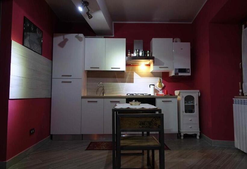 デラックススタジオ, Dimora Il Bacio 2