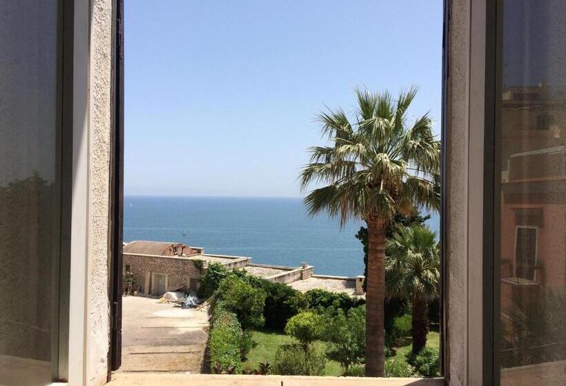 חדר דלוקס נוף לים, Guarinelli 88