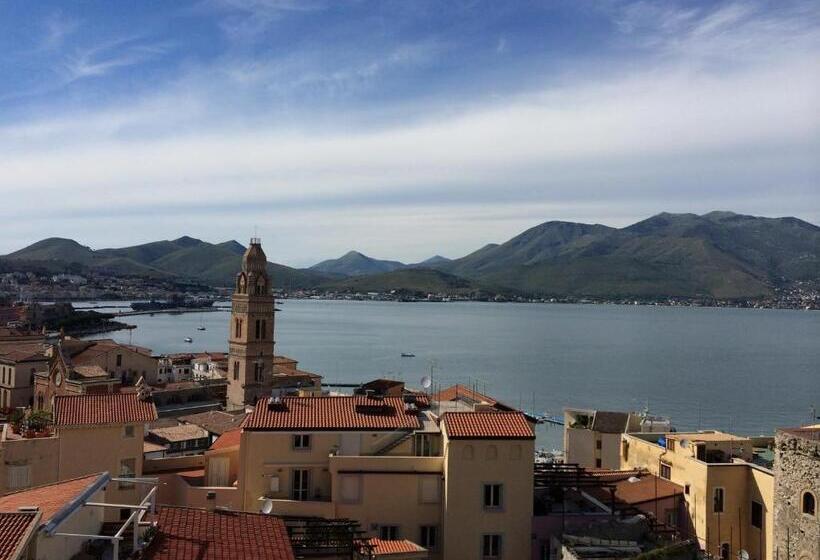 חדר משפתחתי סופריור, Guarinelli 88