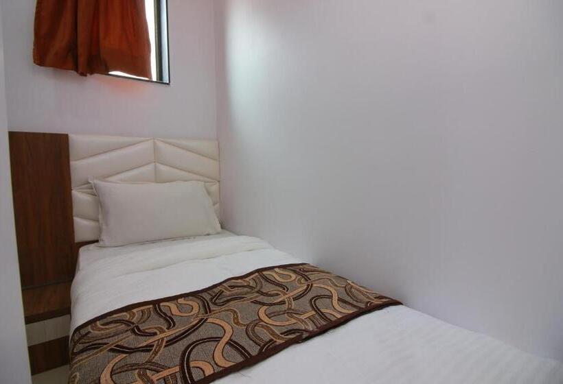 חדר דלוקס לארבעה, Apex