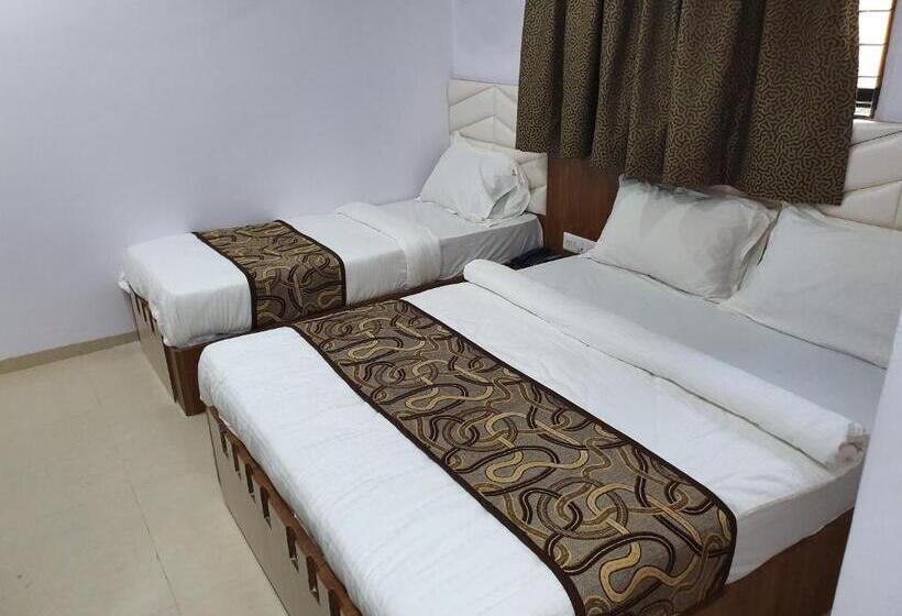 חדר דלוקס לארבעה, Apex