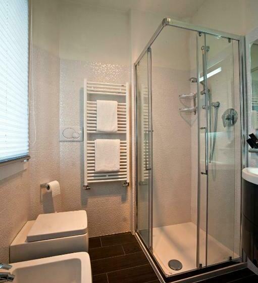 דירת חדר סופריור, Ferro Di Cavallo